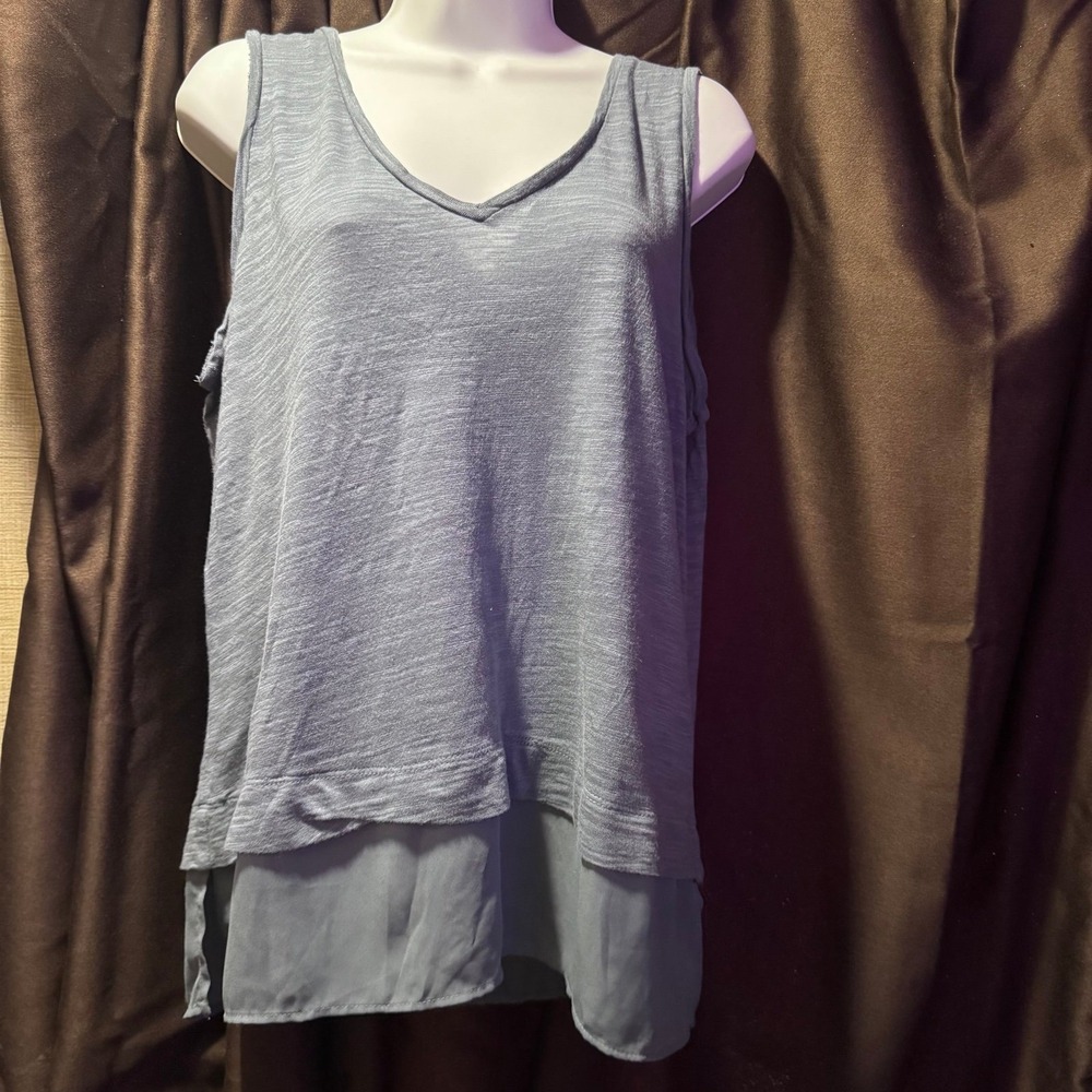 Banana Republic | Blue floaty blouse